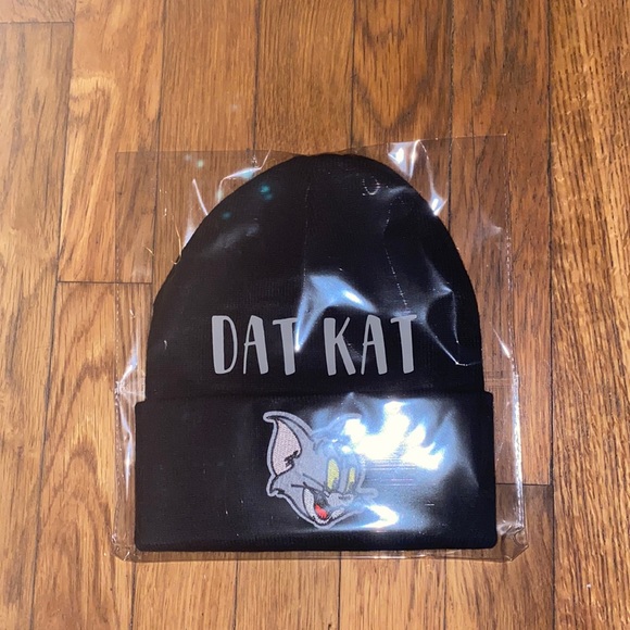 Tom Beenie Dat Kat - Picture 1 of 2